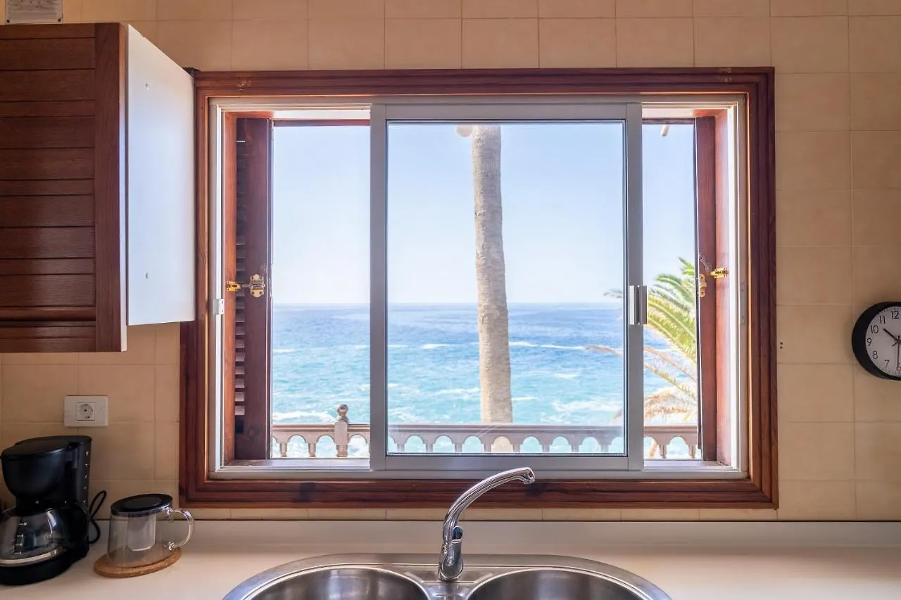 Ocean Front 3 Bedroom Apartment Puerto de Santiago Spanyolország